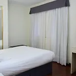 Plaza Hotel 2*