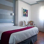 Hotel Plaza