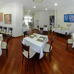 Plaza Hotel 2*