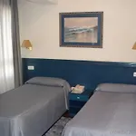 Plaza Hotel 2*