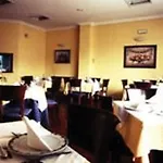 Hotel Plaza 2*