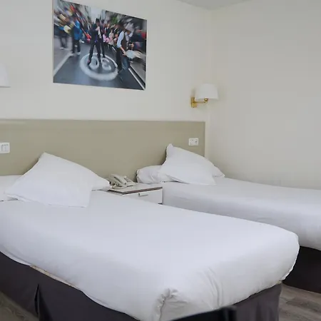 Hotel Plaza Vigo