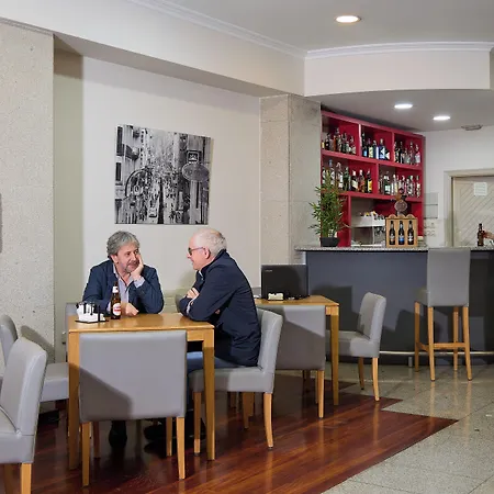 Hotel Plaza Vigo