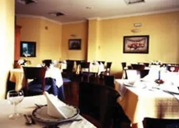 Hotel Plaza 2*